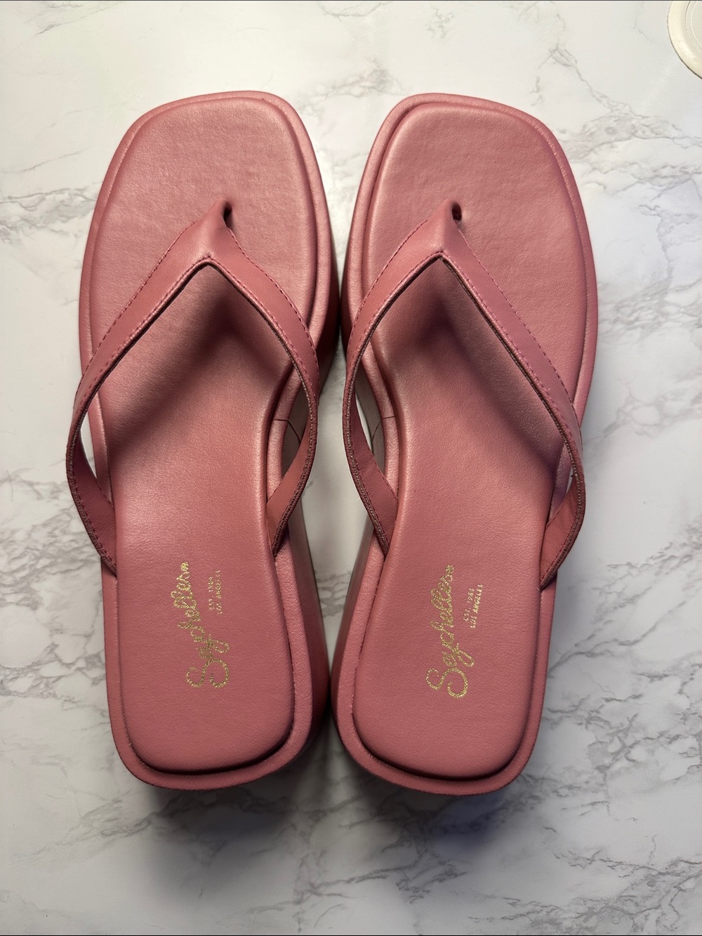 Seychelles Rose Pink Leather Thong Sandals
